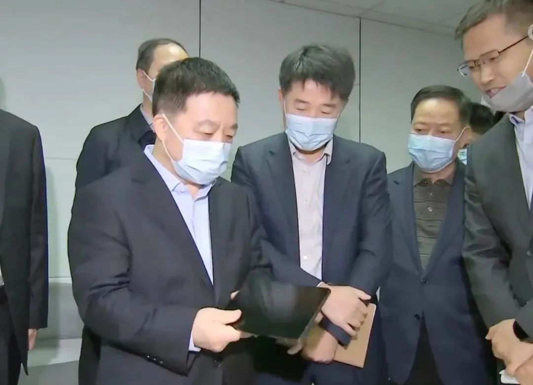 江西省省長葉建春一行蒞臨華勤技術總部調研指導